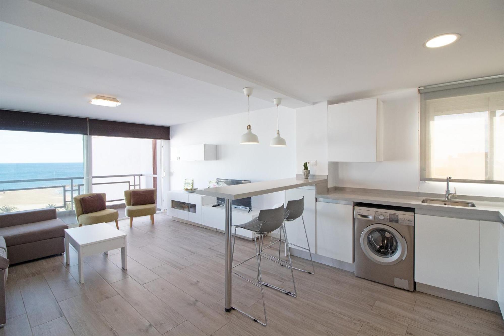 Global Properties, Apartamento Con Terraza E Increibles Vistas Al Mar Puerto de Sagunto Exterior photo